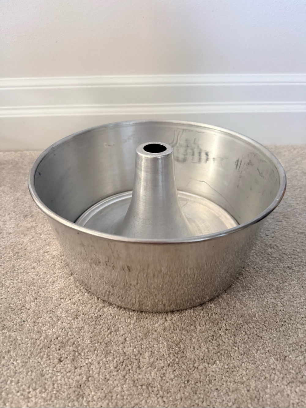 Aluminum Angel Food Tube Pan - Silver